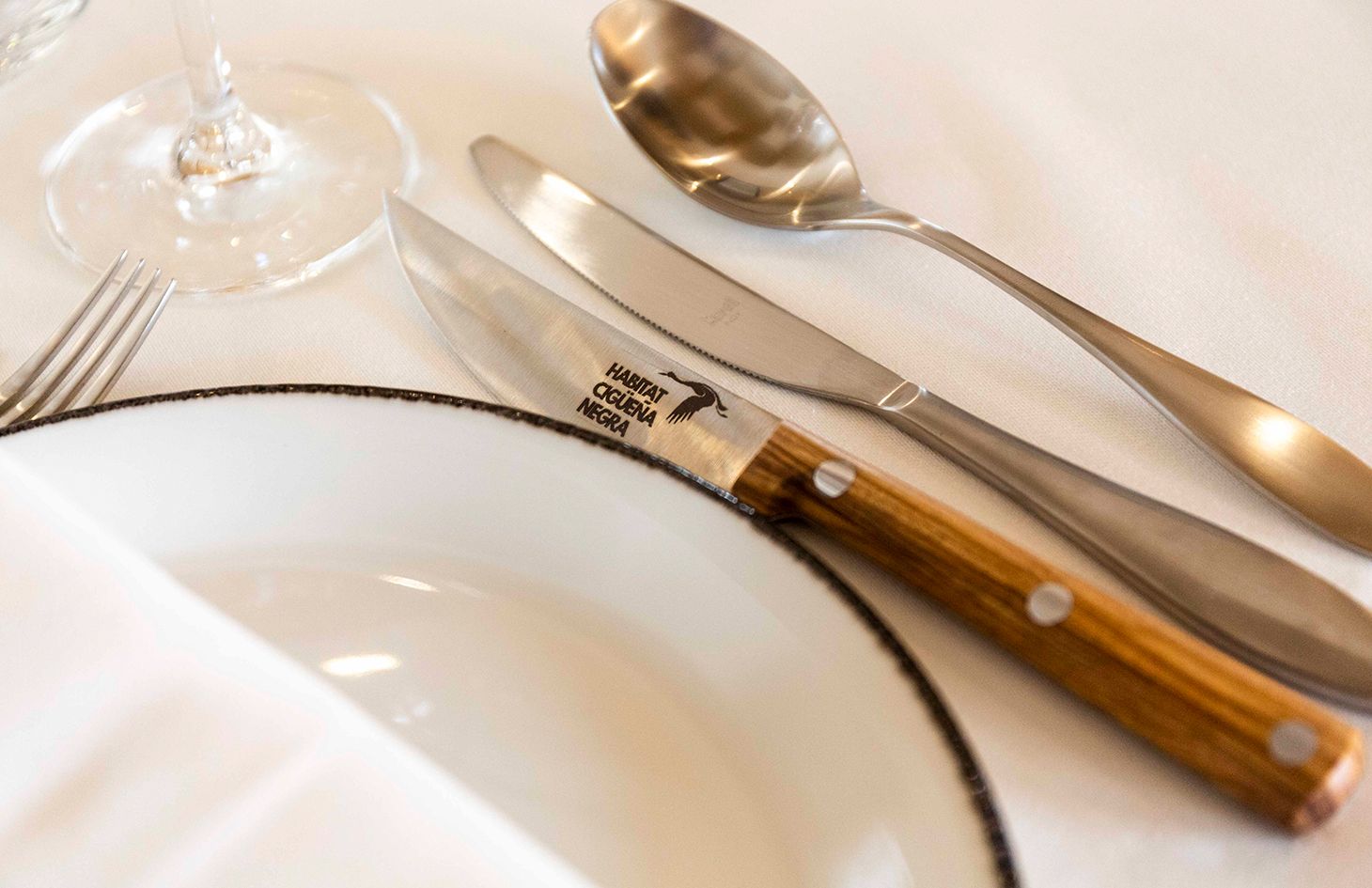 Restaurante Habitat Cigüeña Negra